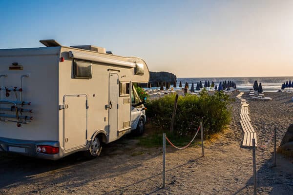 Strengere regler for bobiler i Almería