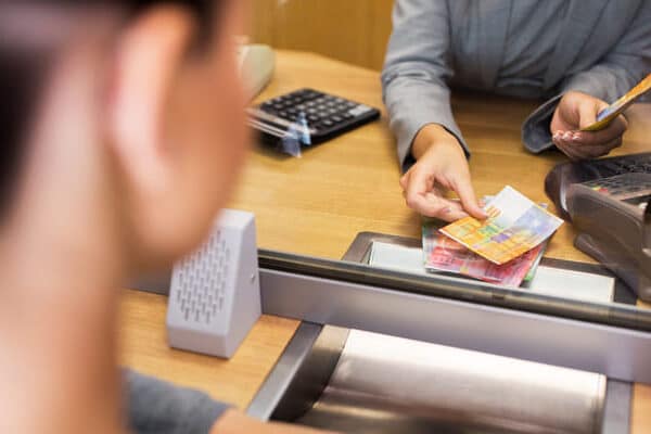 Spania legger ned flest bankfilialer i Europa